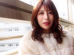 pxh-028　肉感MAXのEカップ艶肌のリアル人妻女優