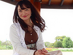 336knb-131　33歳。結婚3年目で、普段は英会話教室の講師